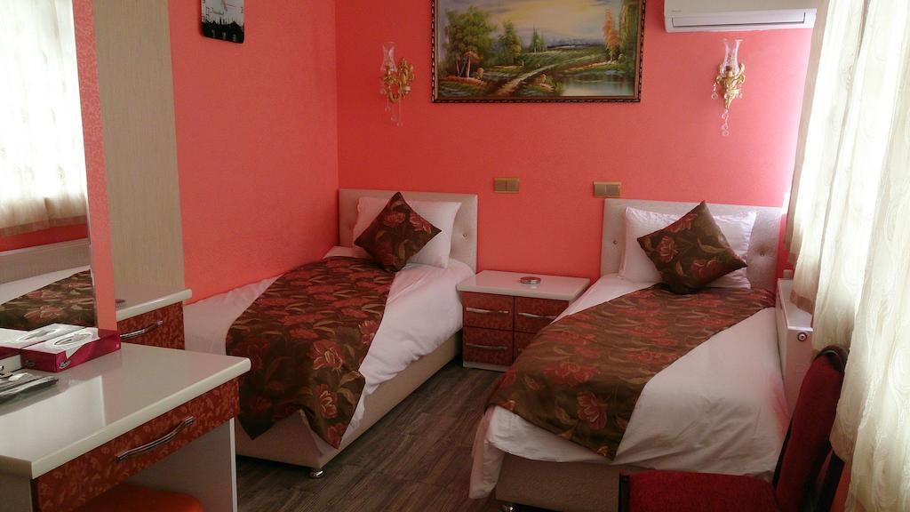 Celik Saray Hotel Pamukova Zimmer foto