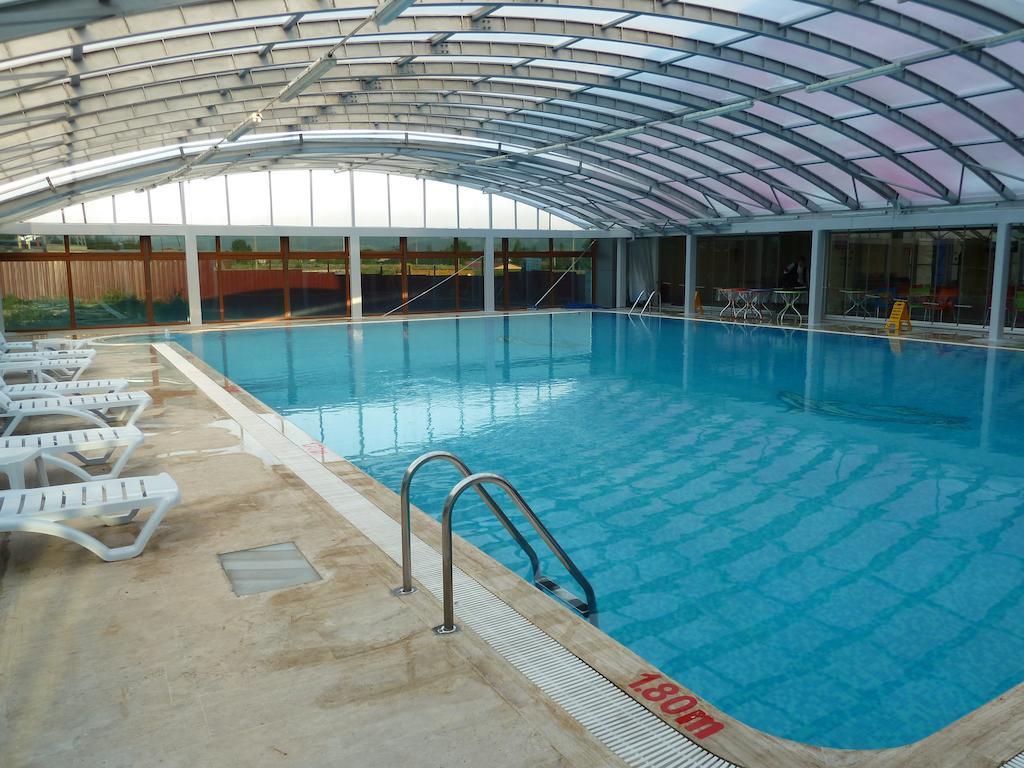 Celik Saray Hotel Pamukova Exterior foto